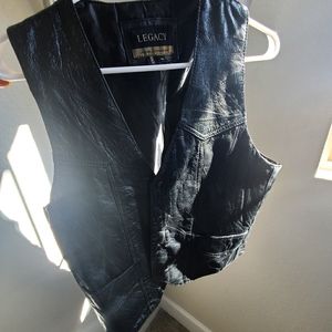 BLACK LEATHER VEST